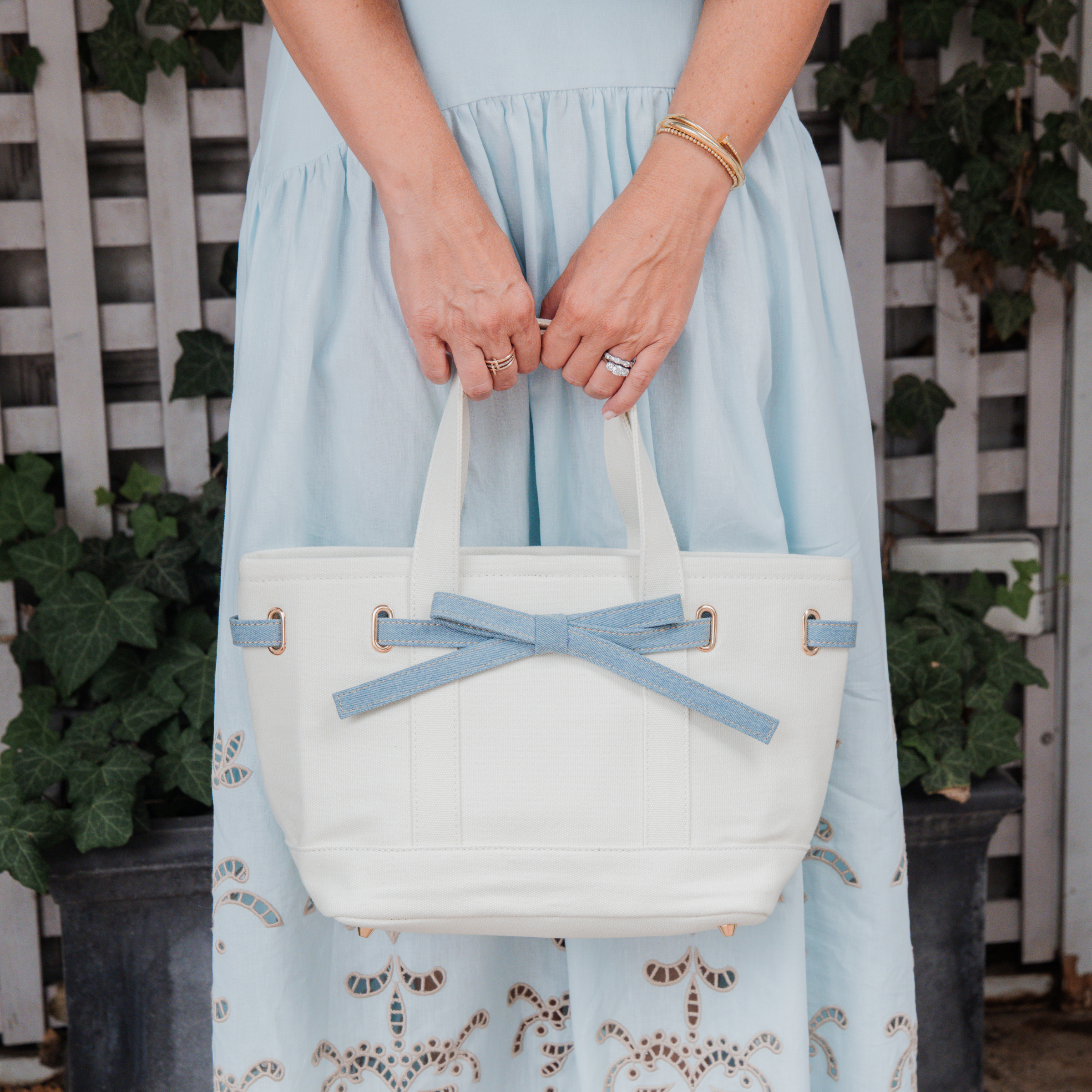 Tucker Bow Tote