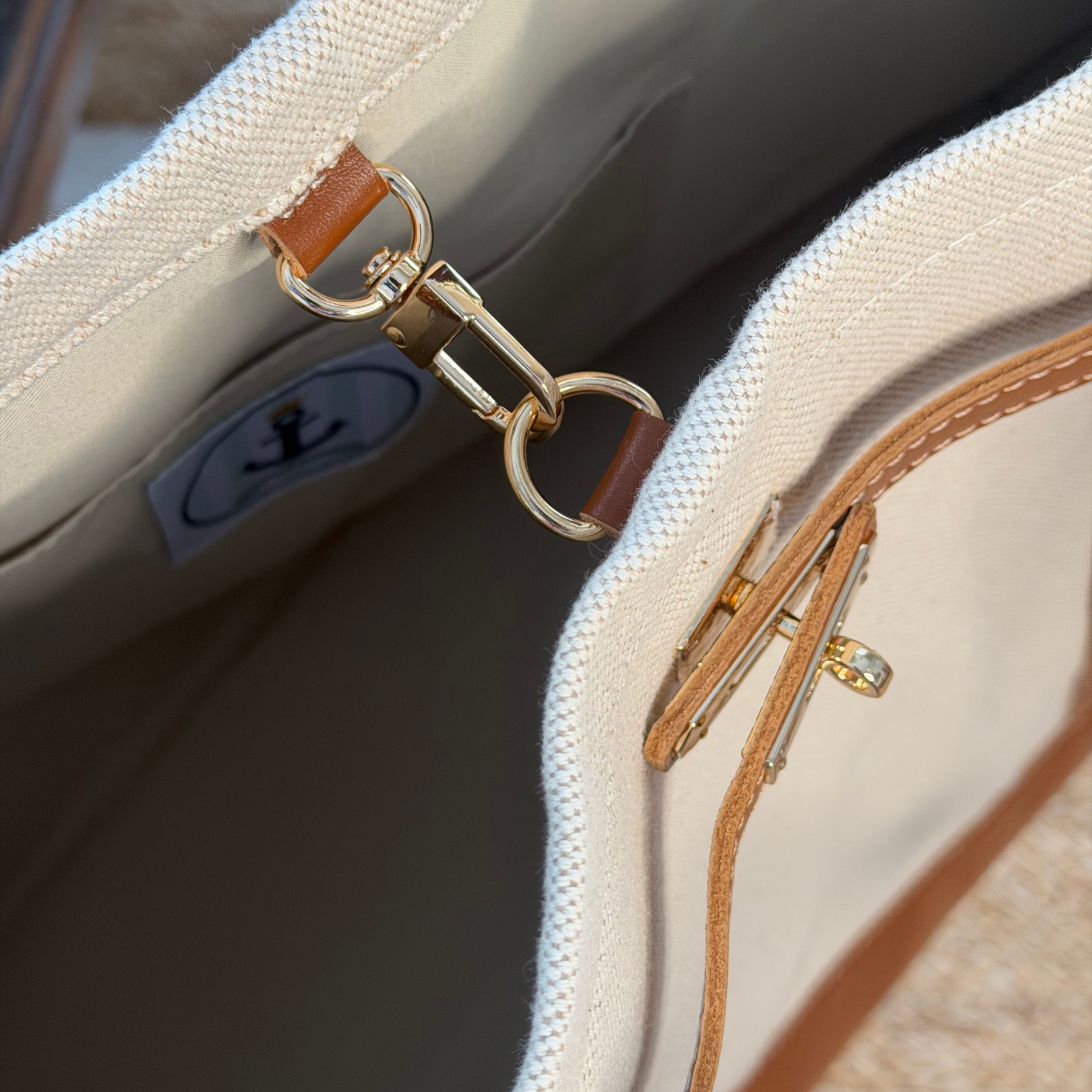 Charleston Large Carryall Tote - Leather