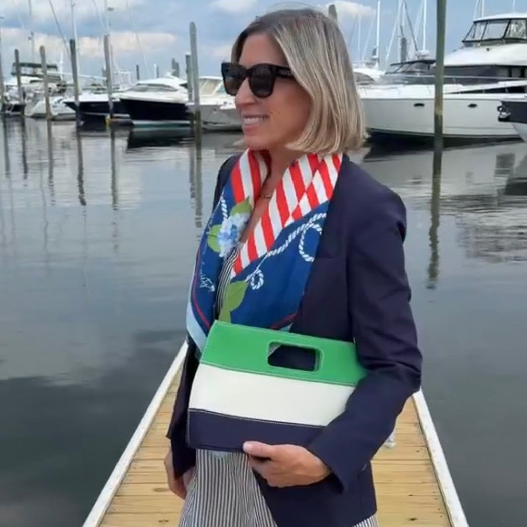 Coastal Clutch