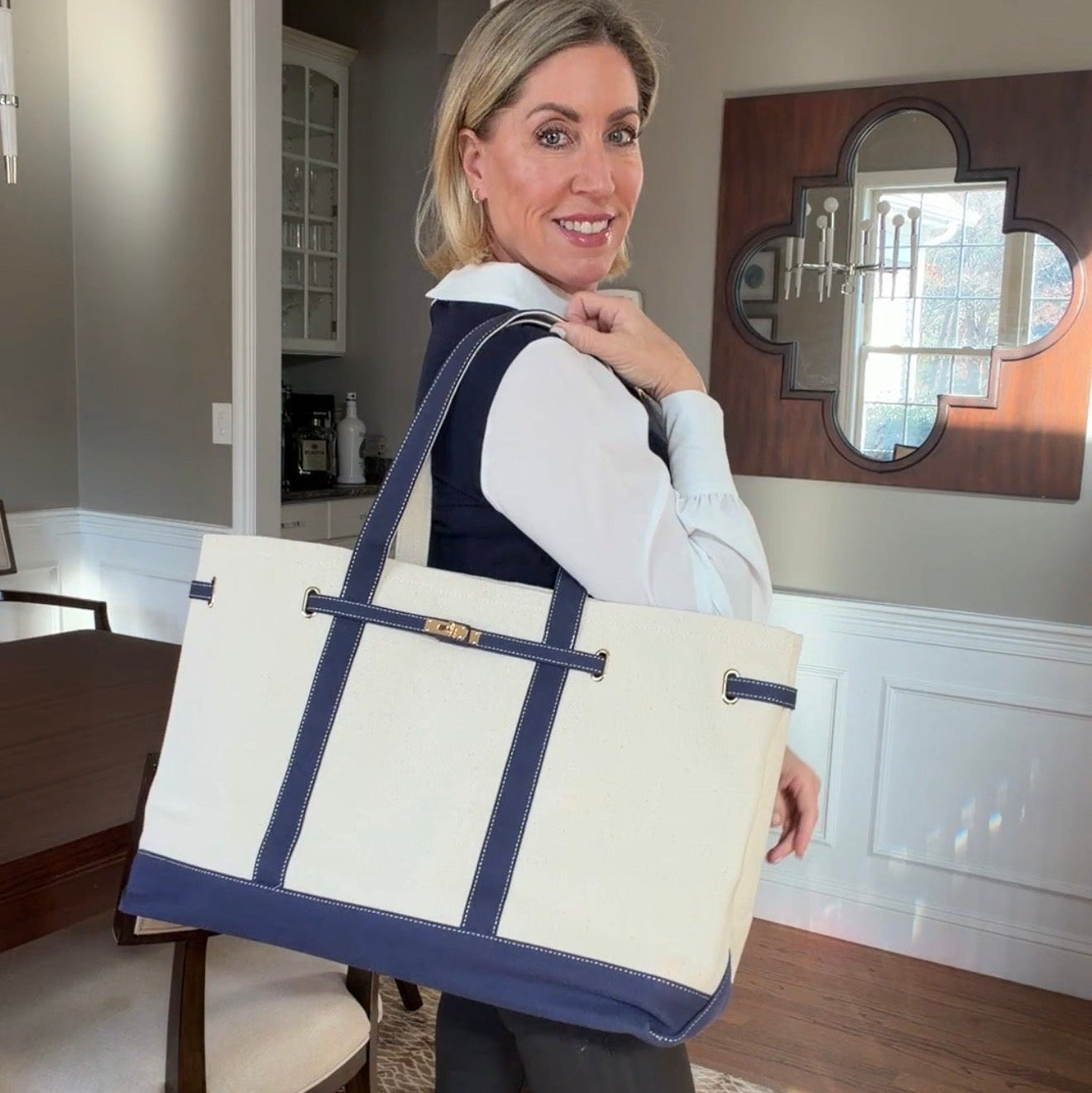 Charleston Large Carryall Tote