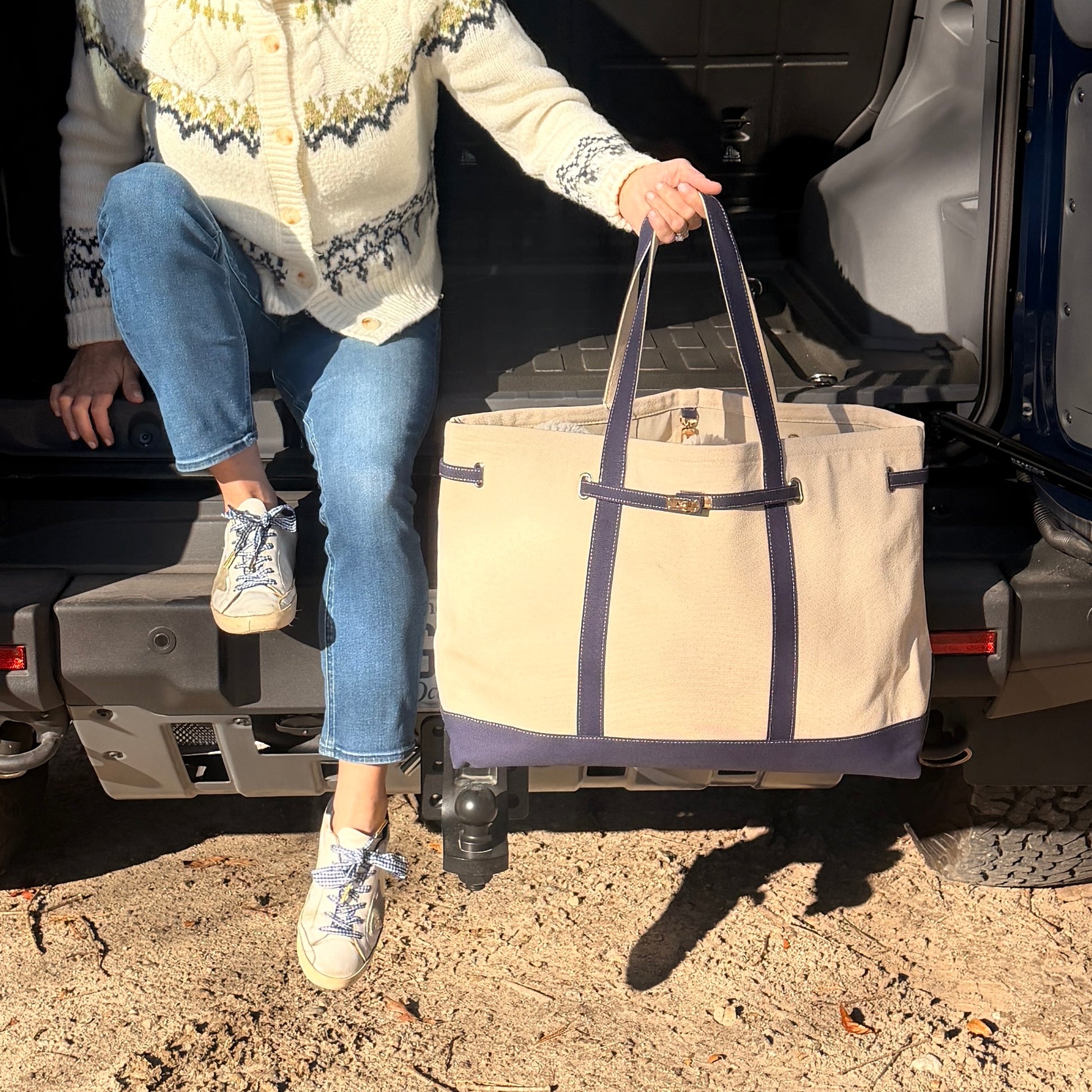 Charleston Extra Large Carryall Tote