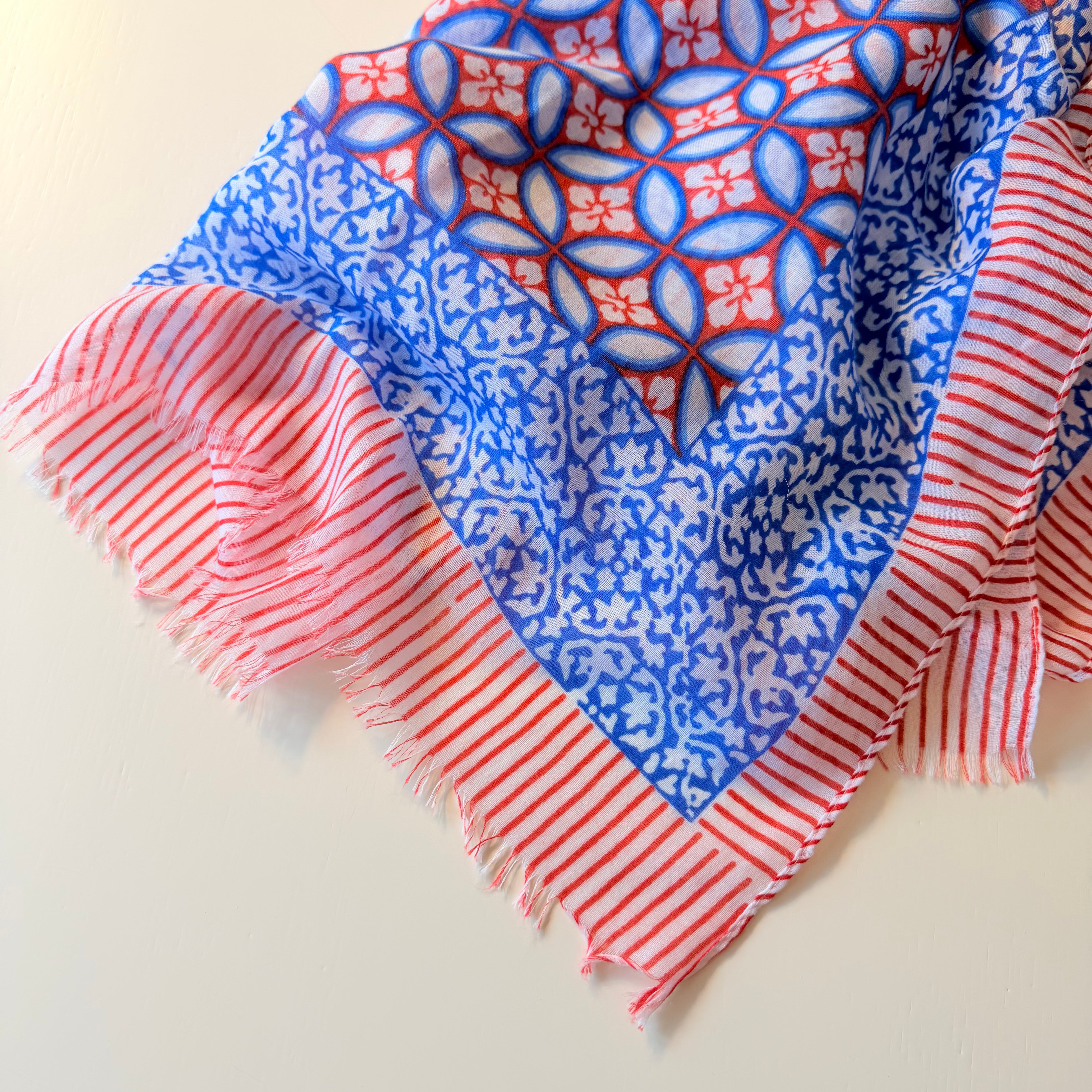 Geometric Print Scarf