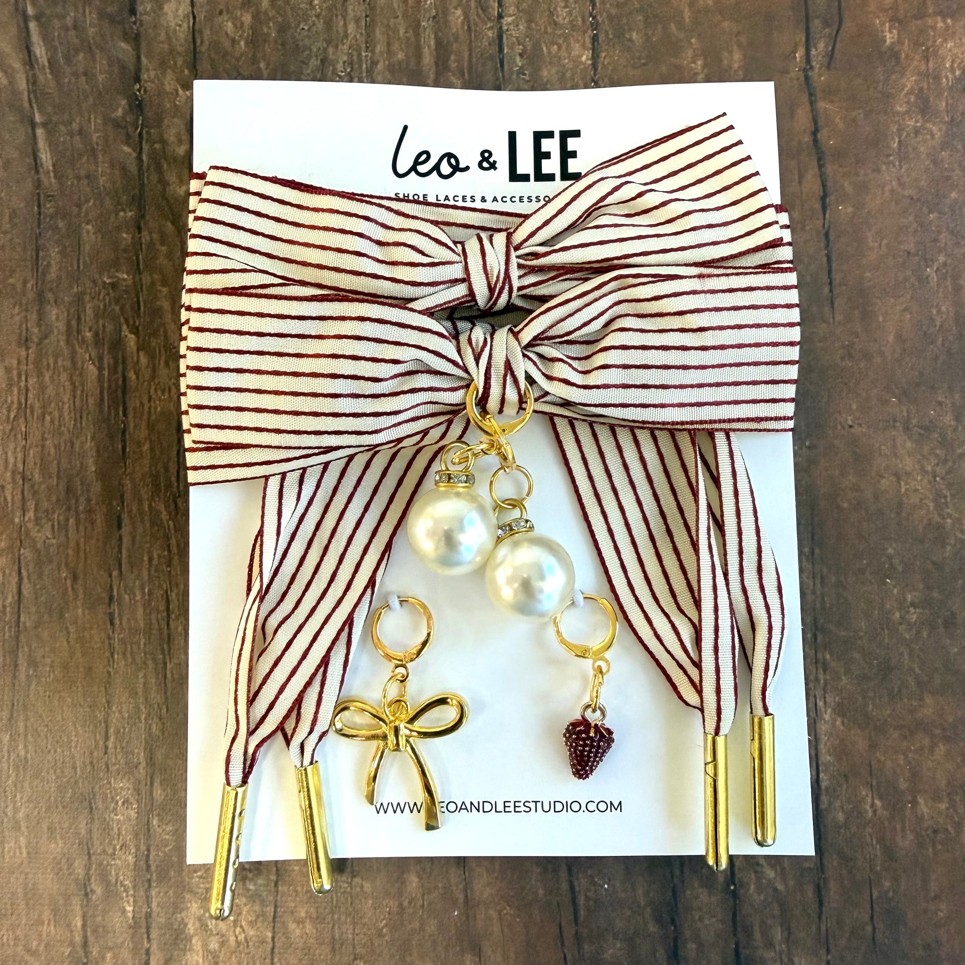 Heritage Stripe Shoelace and Charm set