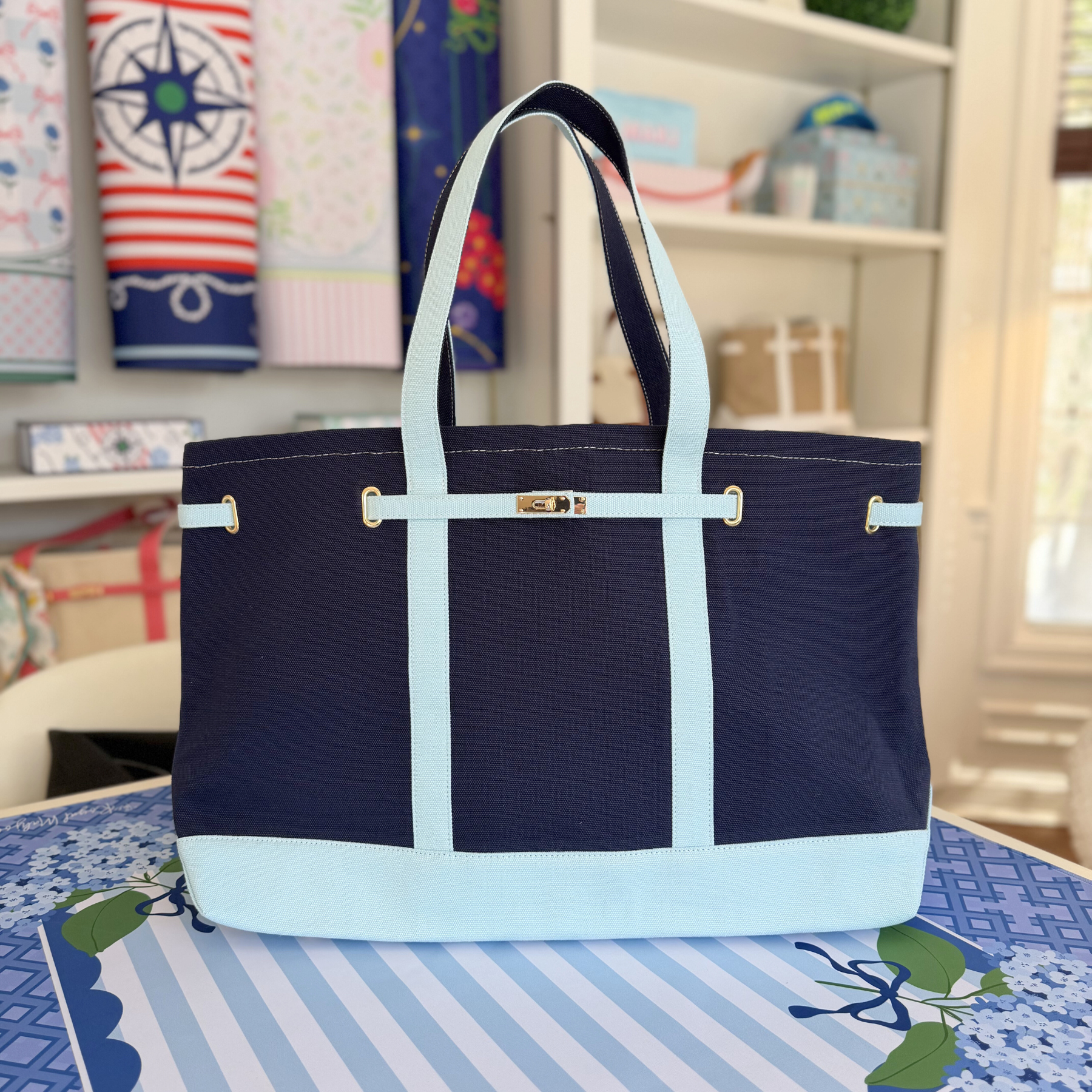 Charleston Large Carryall Tote - Colorblock