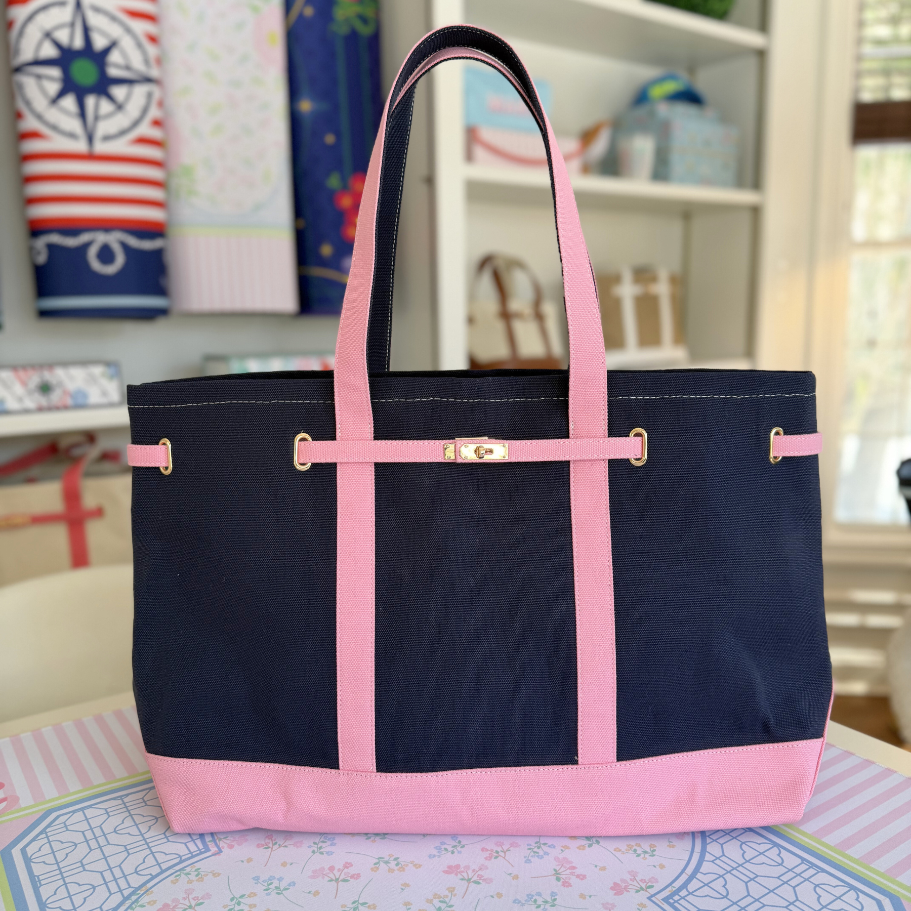 Charleston Large Carryall Tote - Colorblock